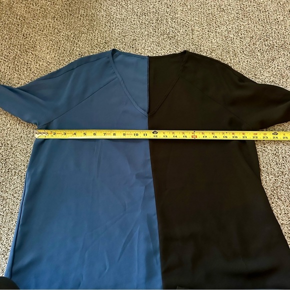 BLOOMCHIC 00 0X XL Half Black Half Blue Blouse W Bows R $29 - Picture 7 of 8